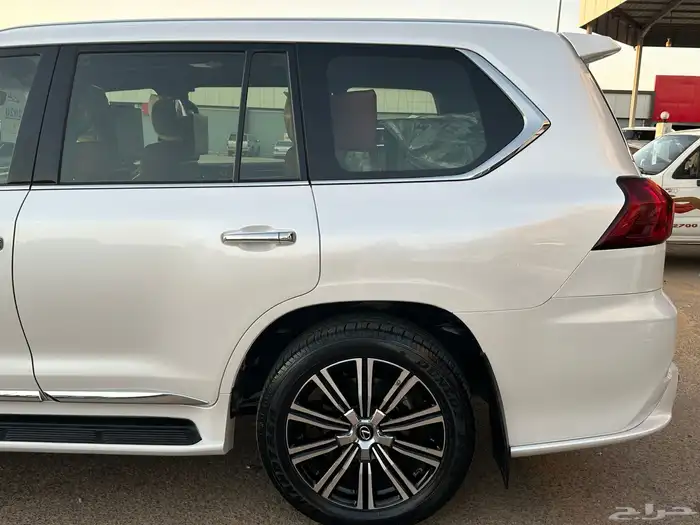 لكزس 2020 الساير وكاالة 6