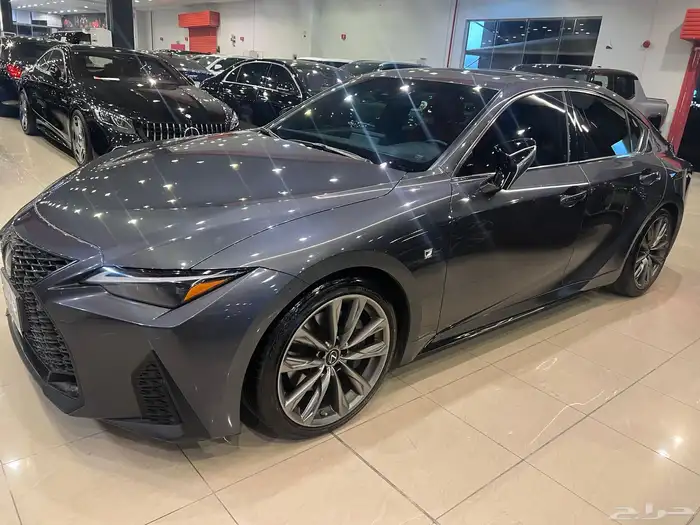 ليكزس سيدان is اف سبور موديل2022 1