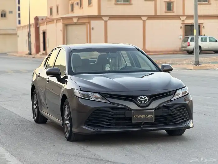 تويوتا كامري مطور 2020 4