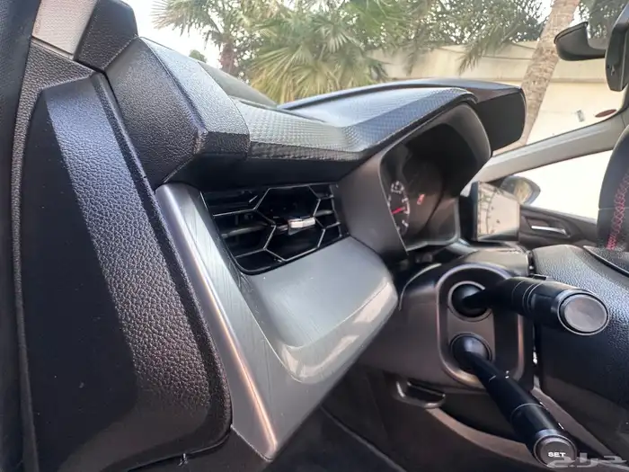 ام جي جي تي 2022 كومفورت مصدوم خفيف بدون رش 14