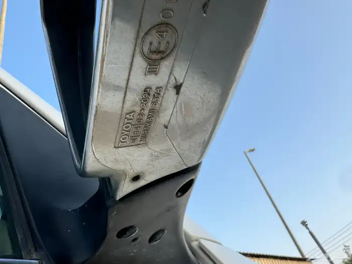 جيب لندكروزر جكس 12