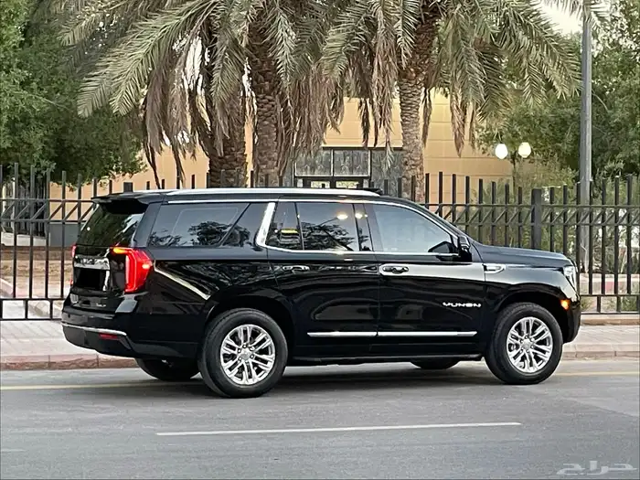 جي ام سي يوكن SLT 2023 فل كامل قمه بالنظافه بحال الوكاله 36