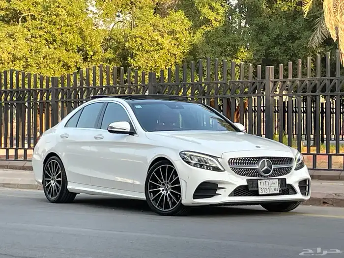 مرسيدس C200 2019 خليجي فل كامل منوة المستخدم 27