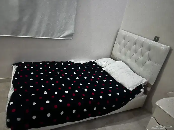 مكيفات ثلاجات. اسره تسريحه مكتب للبيع مستعمل 8