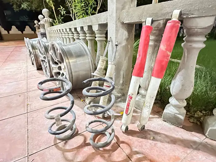 جنوط سييرا وكالة مع يايات ومساعدات 3