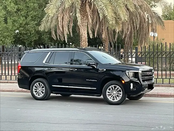 جي ام سي يوكن SLT 2023 فل كامل قمه بالنظافه بحال الوكاله 30