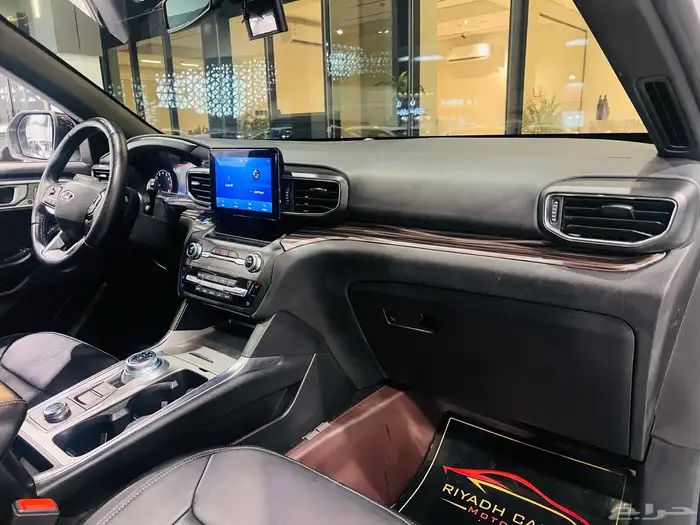 فورد اكسبلورر ليمتد 2020 (بحالة ممتازة) 16