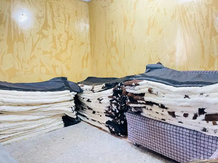 فروة فروات تفصيل ملكي (طفيلي) اقل سعر بالمملكة 15