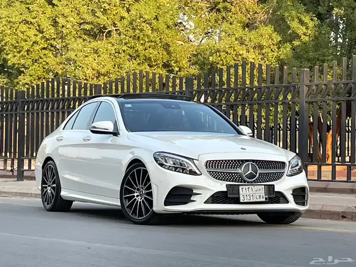 مرسيدس C200 2019 خليجي فل كامل منوة المستخدم 25