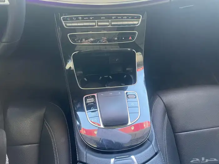 مرسيدس 2021 E250 رادار قياده ذاتيه فتحه سقف ( بنزين ) 2.0T 30