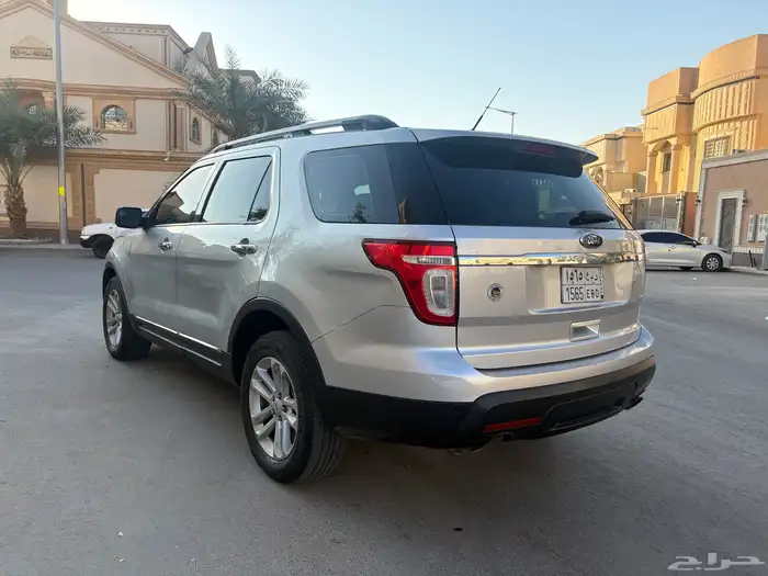 اكسبلور 2015 نظيف 3