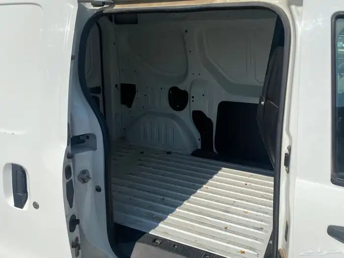 رينو دوكر بضاعه بنزين قير عادي 2020 8