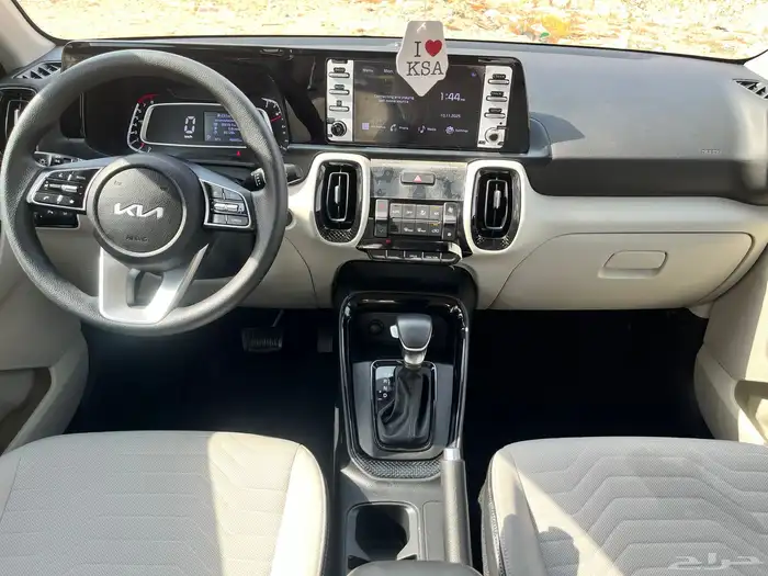 كيا سونيت 2023 - KIA SONET 2023 Half Full 5