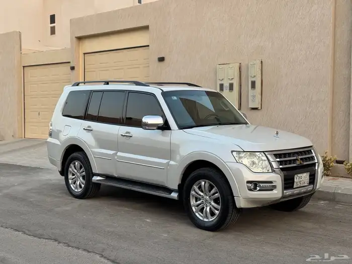 باجيرو 2015 فل كامل 7