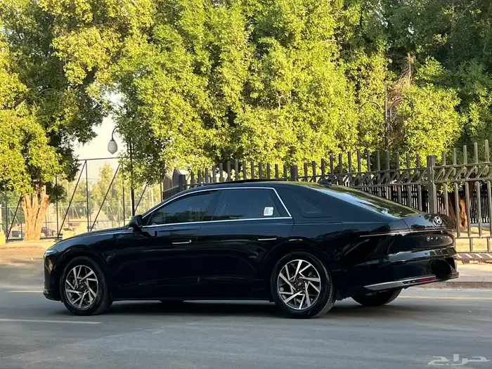 هونداي ازيرا Exclusive) إكسكلوسيف2025 2