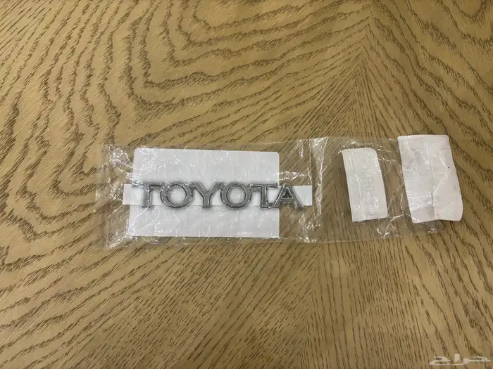 علامة كامري 2001 0