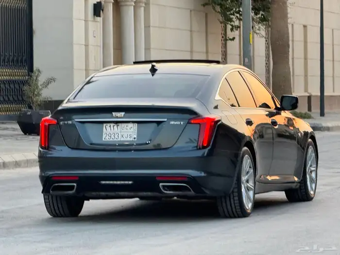 كاديلاك CT5 موديل 2022 فل كامل تحت الضمان والصيانة المجانية 17