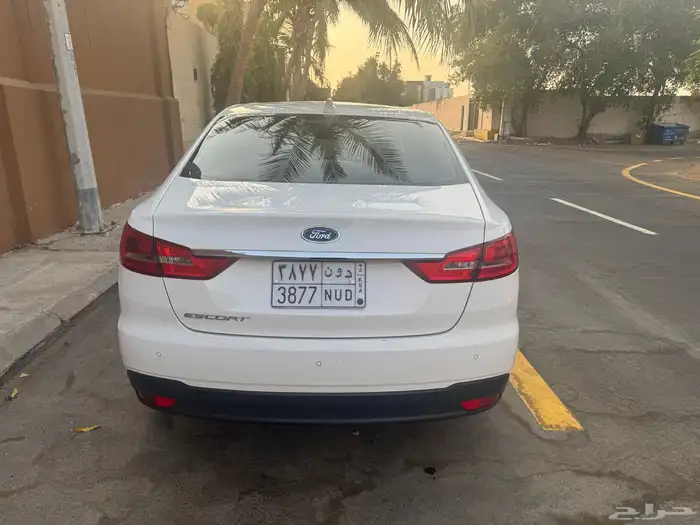 فورد اسكوت 2020 8