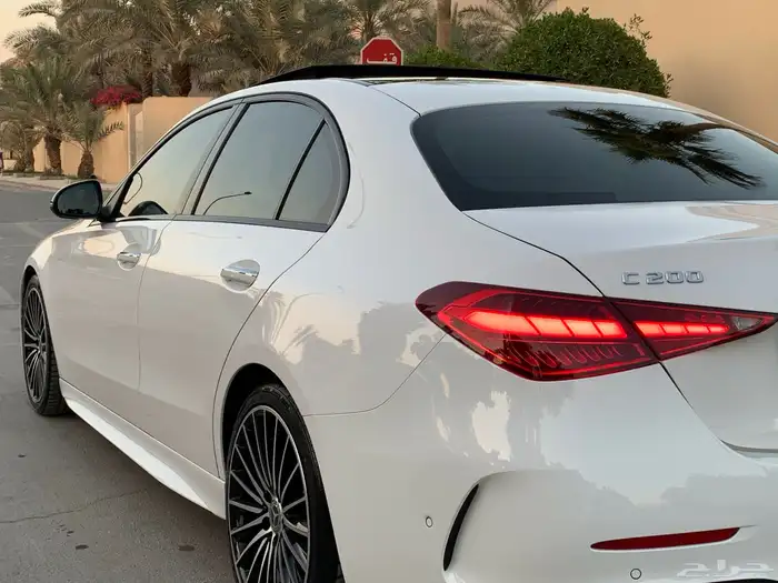 مرسيدس C200 موديل 2023 بحالة الوكاله ممشى 37 الف 26