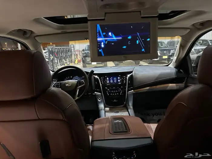 كاديلاك اسكاليد موديل 2016 فل كامل نظيف جدا 19