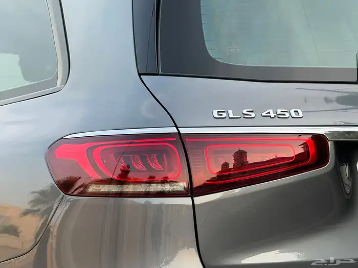 مرسيدس GLS 450 موديل 2020 كت AMG ممشى 68 الف تشيكات وكاله 62