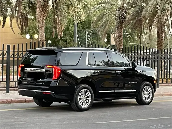 جي ام سي يوكن SLT 2023 فل كامل قمه بالنظافه بحال الوكاله 35