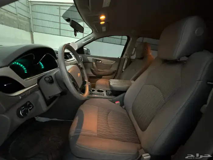 شفروليه ترافس 2014 عائلي ثلاث صفوف 9