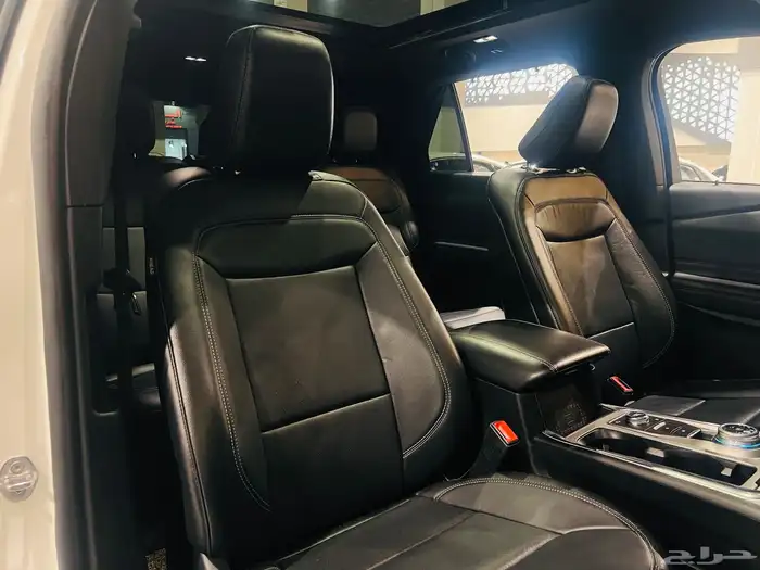 فورد اكسبلورر ليمتد 2020 (بحالة ممتازة) 15