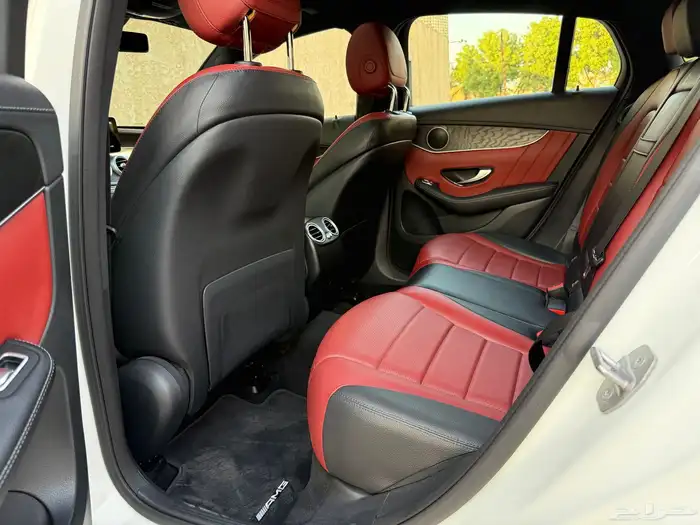 مرسيدس 2020 300 GLC 28