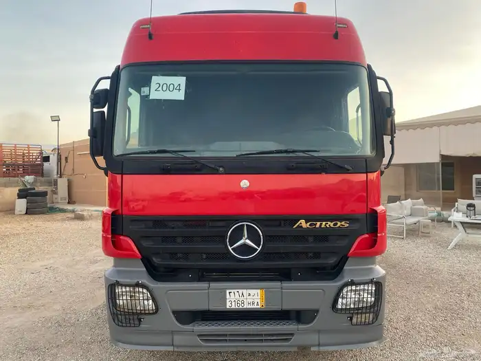 للبيع راس أكتروس 2004 نقل خاص 1