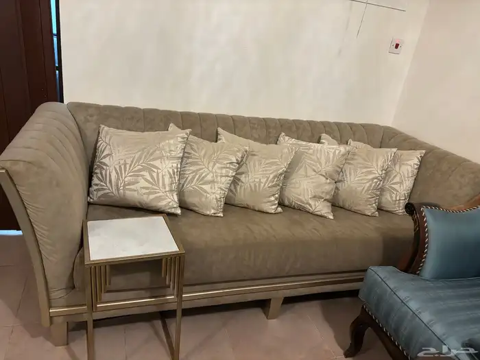 اثاث للبيع دواليب وبراد وغاز وغرف نوم وكنب وطاولة طعام 27