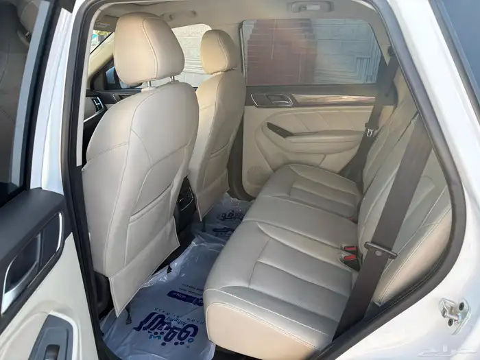 ام جي RX5 نظيف جدا 9