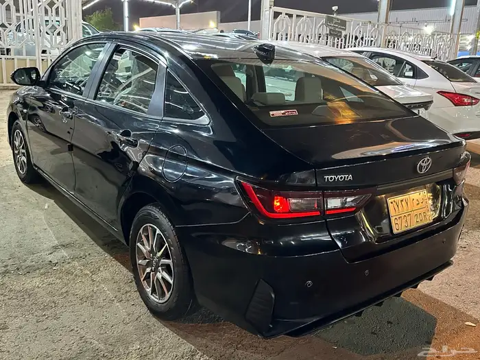 للبيع تويوتا يارس 2023 محركات وكاله السعر 43 5