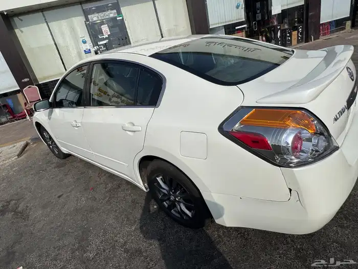 نيسان التيما 2010. سيارة مشروطة مكينه قير عضلات وشاصي 3