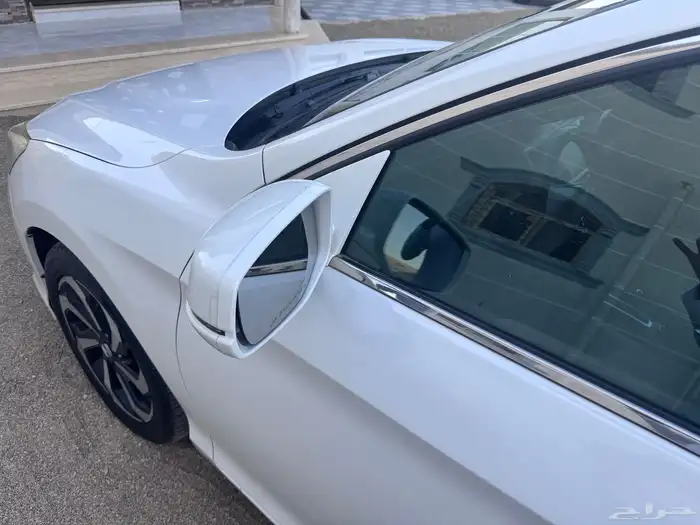 هوندا اكورد ( فل كامل نظيف ) 17