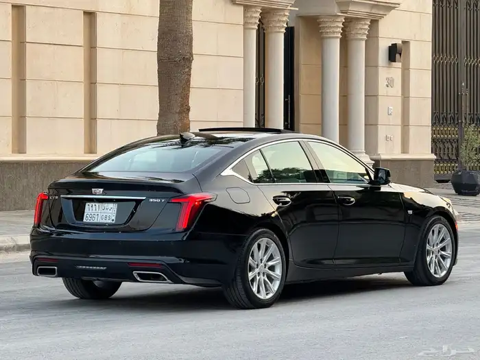 كاديلاك CT5 موديل 2024 ممشى 42 الف تحت الضمان والصيانة 19