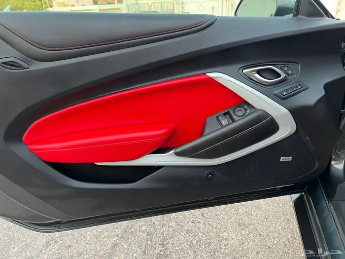 شفروليه ( كمارو SS ) الموديل 2016 صيانات الوكاله نظيف 22