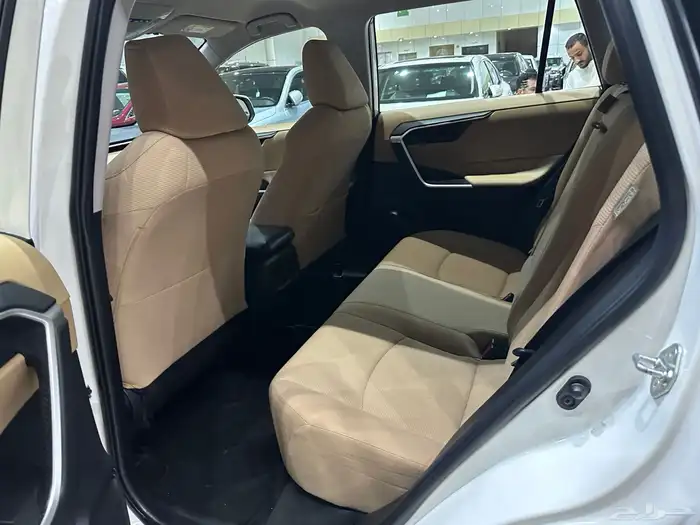 تويوتا راف فور موديل 2022 دبل 16