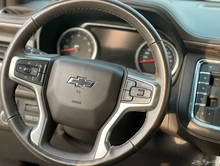 للبيع شيفرولية تاهو فئة z71 اعلى فئة بحالة الوكالة 21