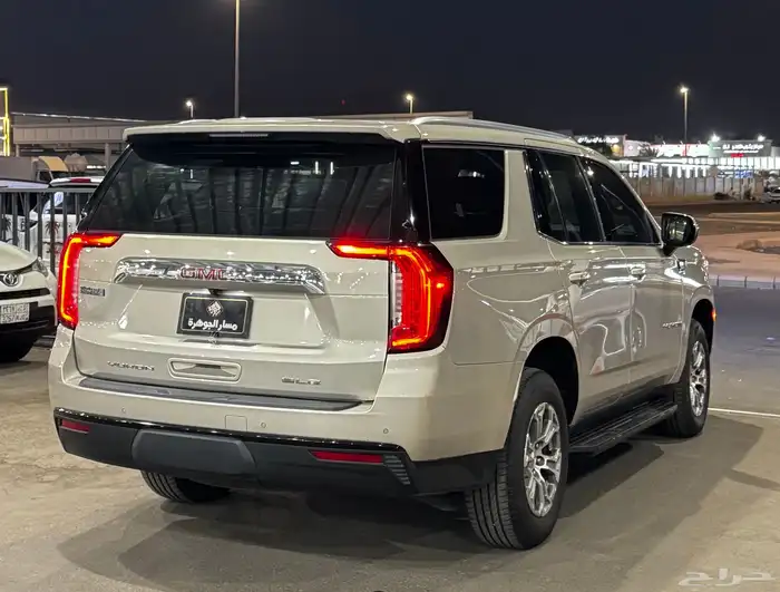 جي ام سي يوكن 2022 دبل عداد 68 الف 4