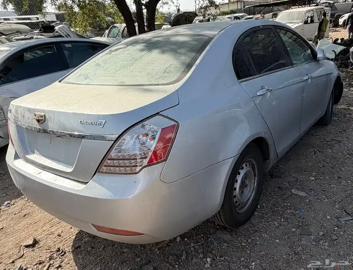 جيلي 7 2014 تشليح ( قطع غيار فقط ) 3