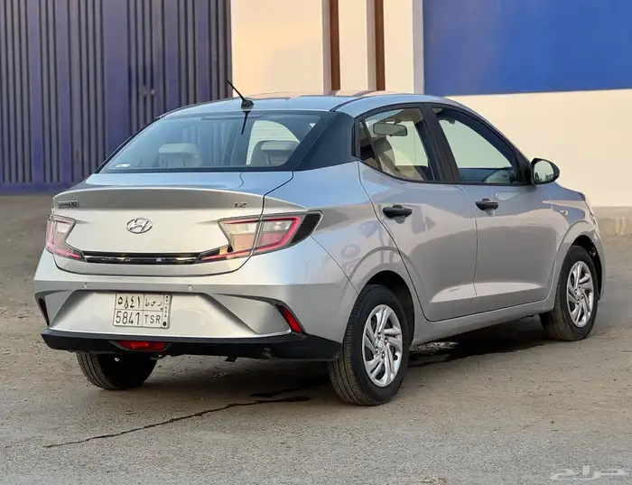 هونداي i10 موديل 2023 السعر 28000 الف 4