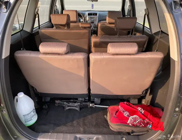 تويتا افانزا 2017 40