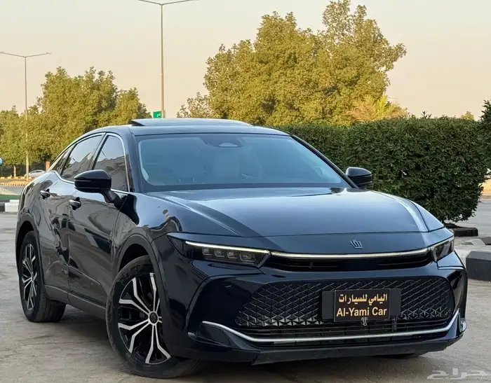 تويوتا كراون 2023 3