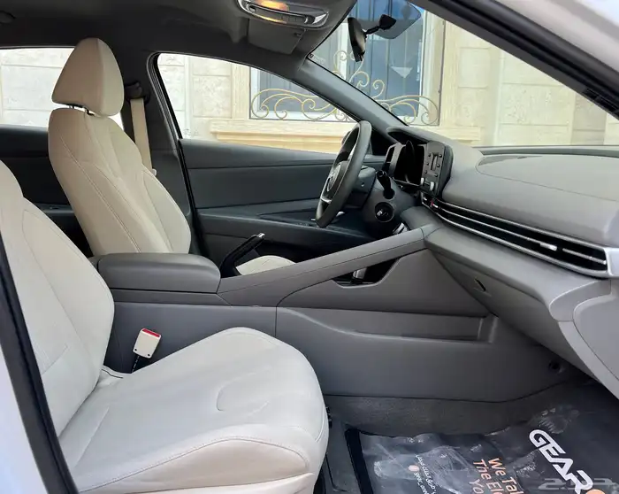 هيونداي النترا 2022 نظيف 1.6cc 8