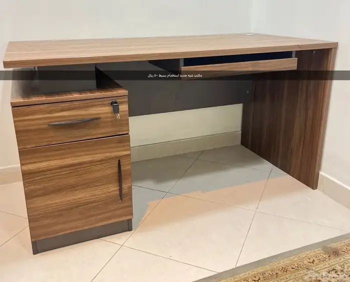 مكتب شبه جديد استخدام لسيط 400 ريال 0