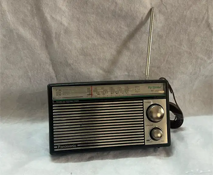 راديو قديم 4