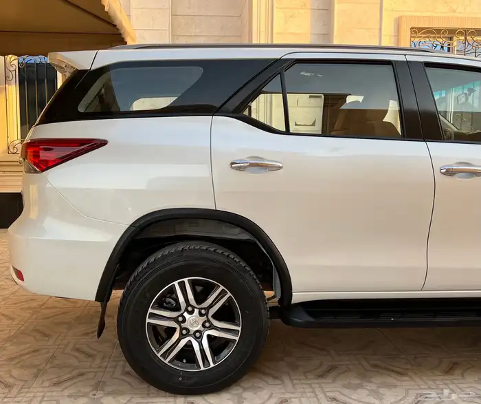 تويوتا فورشنر 2023 شبه الجديد 6سرندل 5