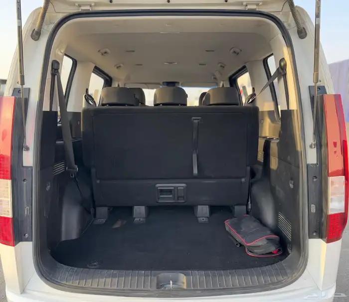 هونداي ستاريا موديل 2022 السعر 57000 الف 17