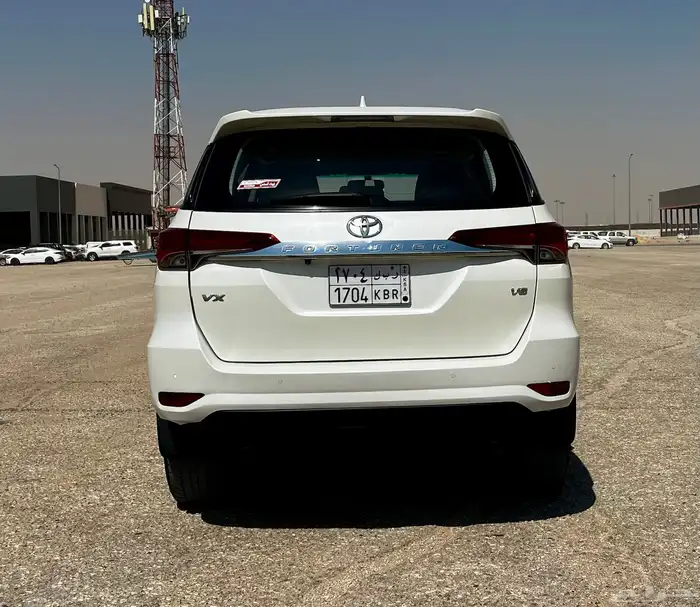 تويوتا فورتشنر Vx بنزين موديل 2022 2